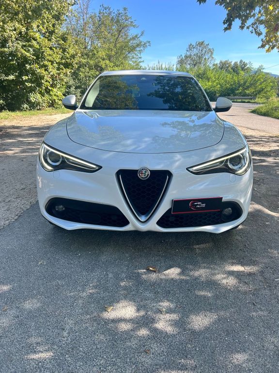 Alfa Romeo Stelvio Q4
